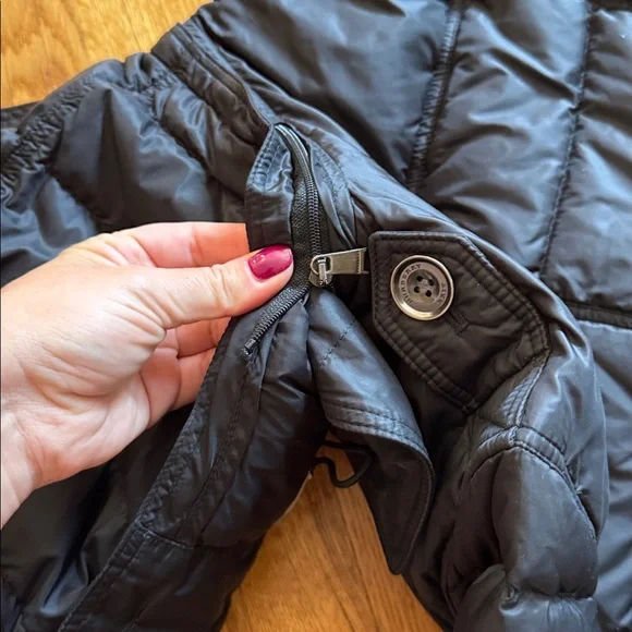 Burberry Black Puffer Coat - Picture 6 of 8